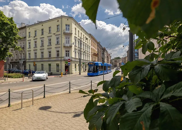 1-Bedroom With Balcony - Dluga 65